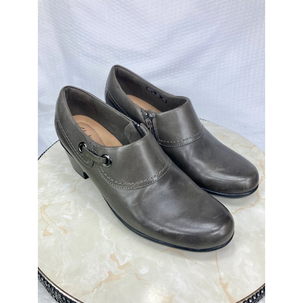 Clarks Genette Danby Block Heel Shooties Womens 8.5 Grey Leather Office Comfort